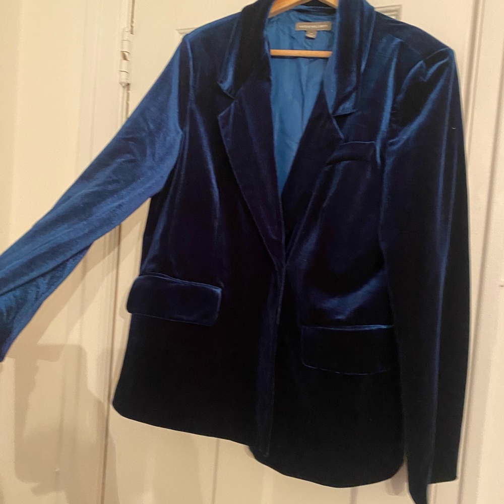 Kate & Mallory Deep Blue Velvet Blazer
